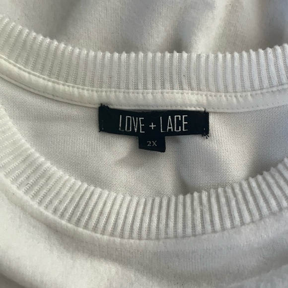 Love & Lace Women's Paris Fashion‎ Pullover Sweater 2X with Rhinestones - Picture 5 of 6